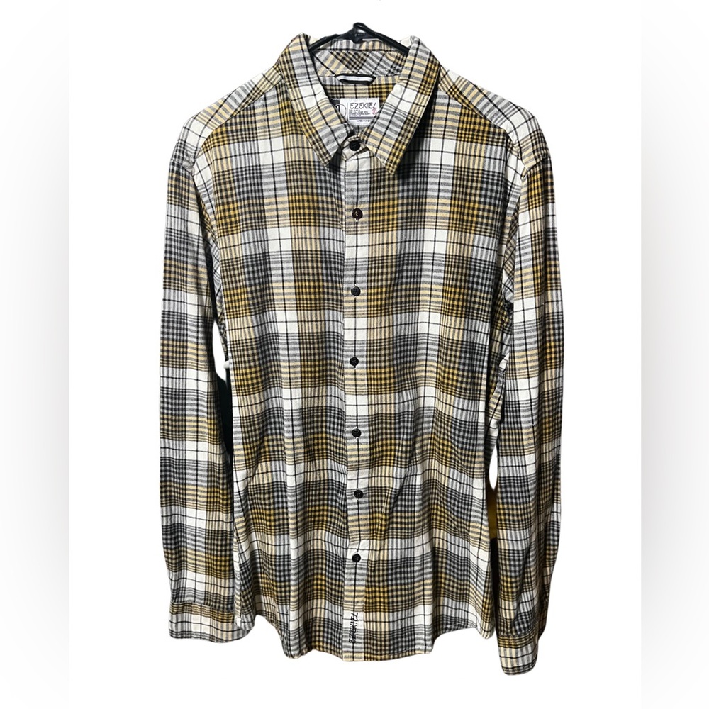 Ezekiel Men’s Button Down Flannel
